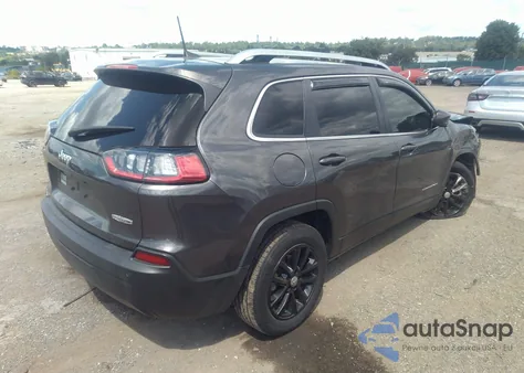 2021 Jeep Cherokee Latitude Plus Fwd z USA, uszkodzony, nr VIN 1C4PJLLB8MD187559